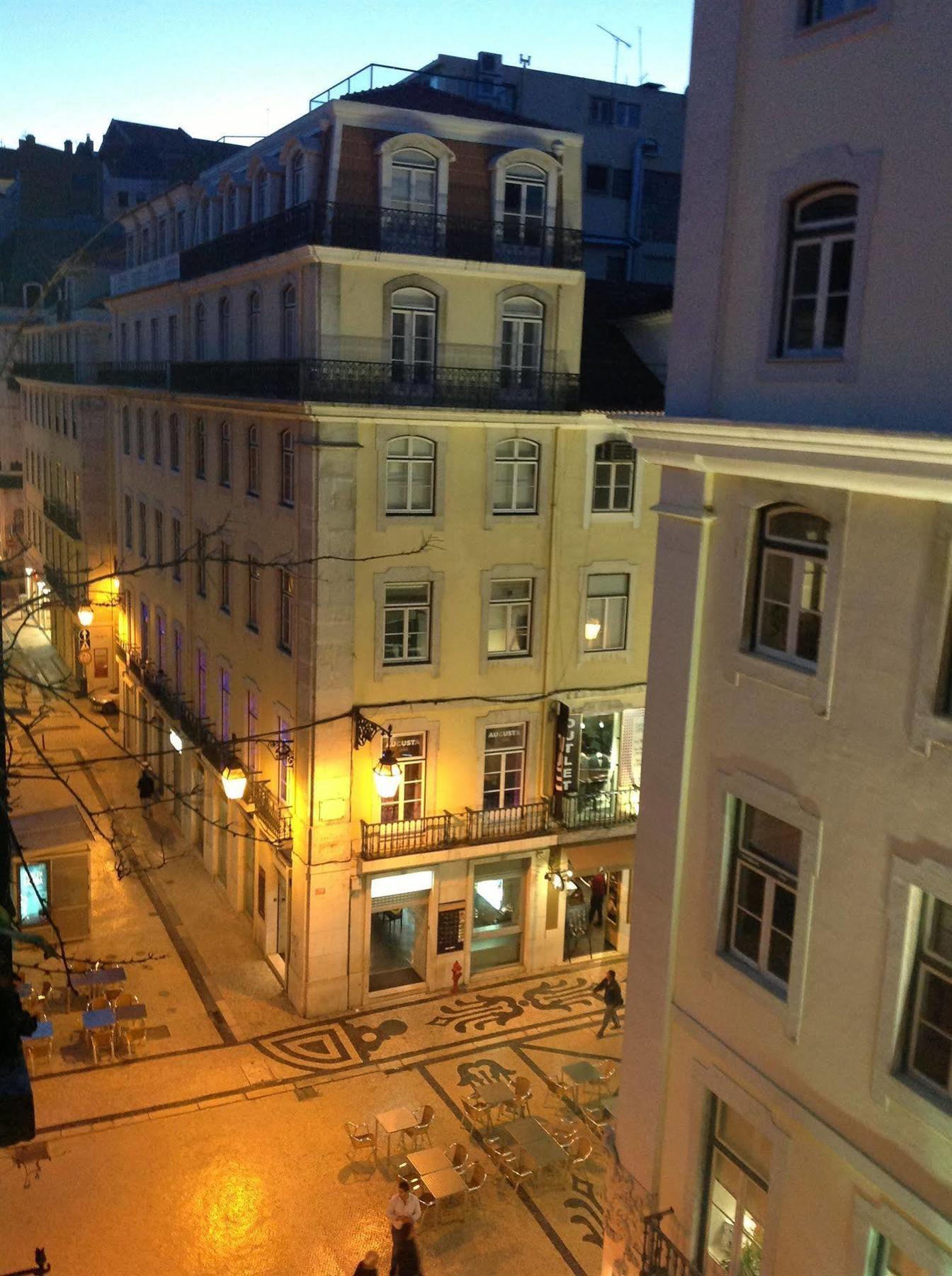 New Aljubarrota Guest House 리스본 외부 사진